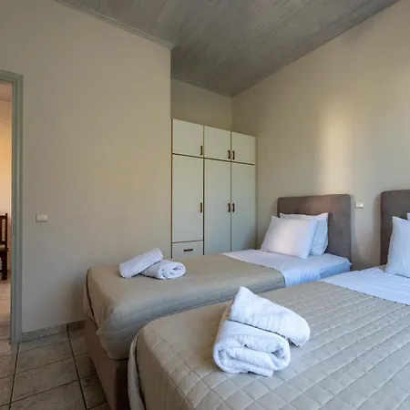 Mythos Suites-dionysos Apartamento *