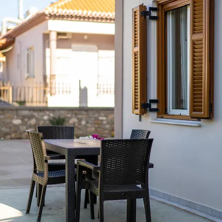 Mythos Suites-dionysos Apartamento