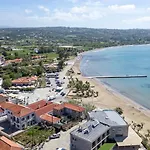Mythos Suites-dionysos Apartment