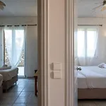 Mythos Suites-dionysos Apartment
