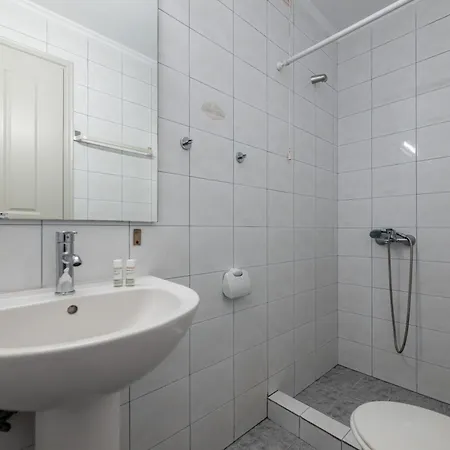 Apartment Mythos Suites-dionysos *