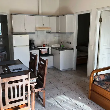 Mythos Suites-dionysos Apartment Methoni (Messenia)