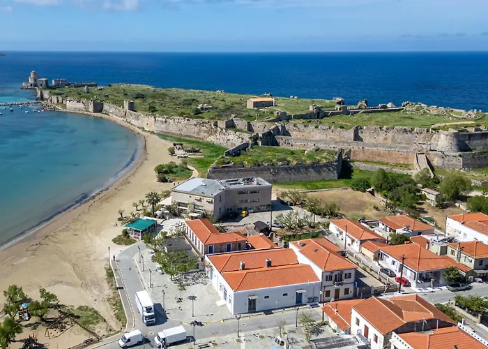 Mythos Suites-dionysos Apartamento