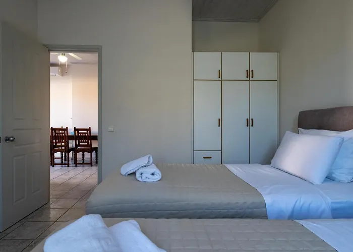 Mythos Suites-dionysos 公寓 迈索尼